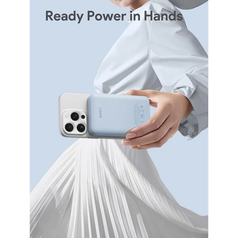 Aukey PB-MS04 Magfusion Slim 10K Magnetic Wireless Power Bank (Blue) - Image 6