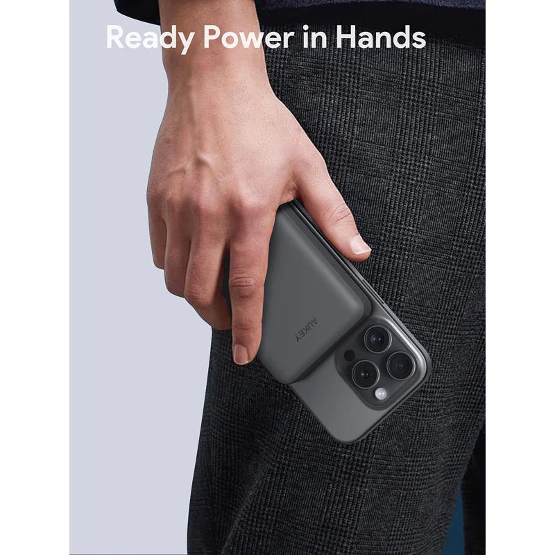 Aukey PB-MS04 Magfusion Slim 10K Magnetic Wireless Power Bank (Gray) - Image 4