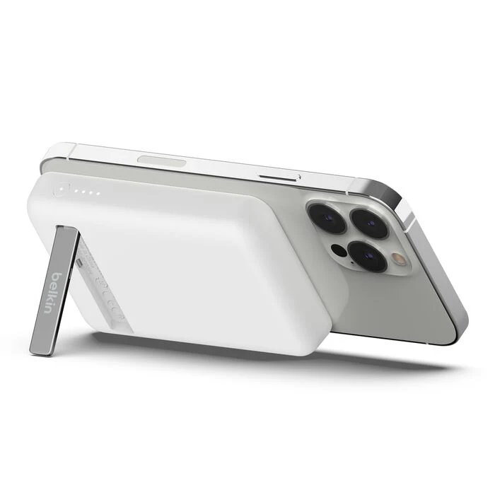 Belkin BPD004btWT BoostCharge Magnetic Wireless Power Bank 5K + Stand (White) - Image 3