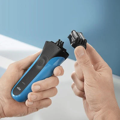 Braun Series 3 310s Rechargeable Wet&Dry Electric Shaver - Image 6