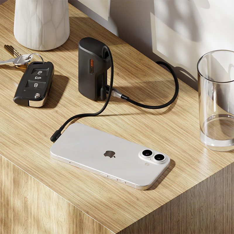 Cygnett Thumboost 5K Powerbank Built-in Cable (Mint) - Image 5