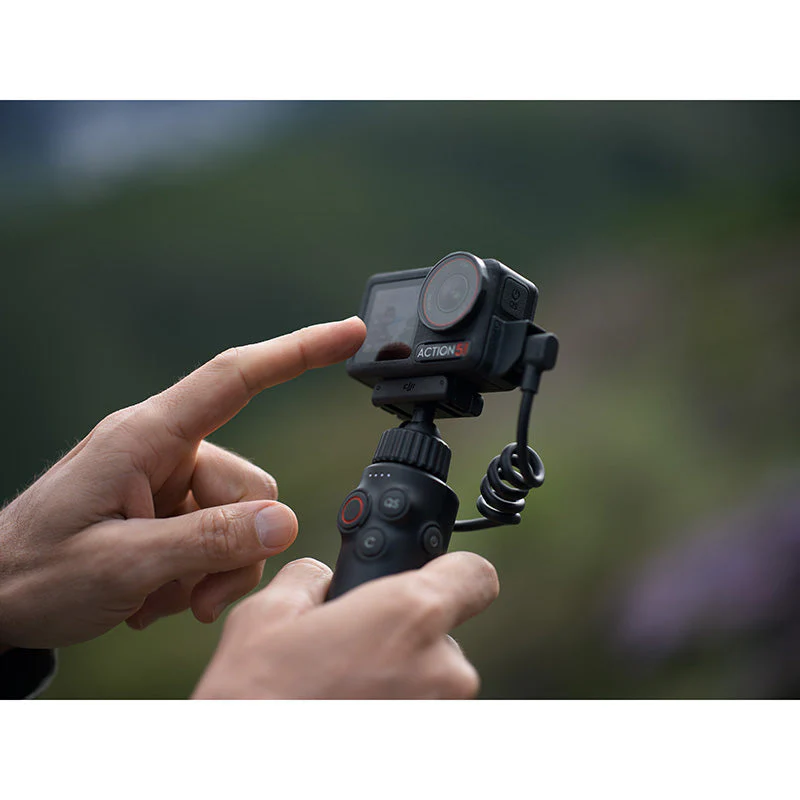 DJI Osmo Action 5 Pro Adventure Combo - Image 5