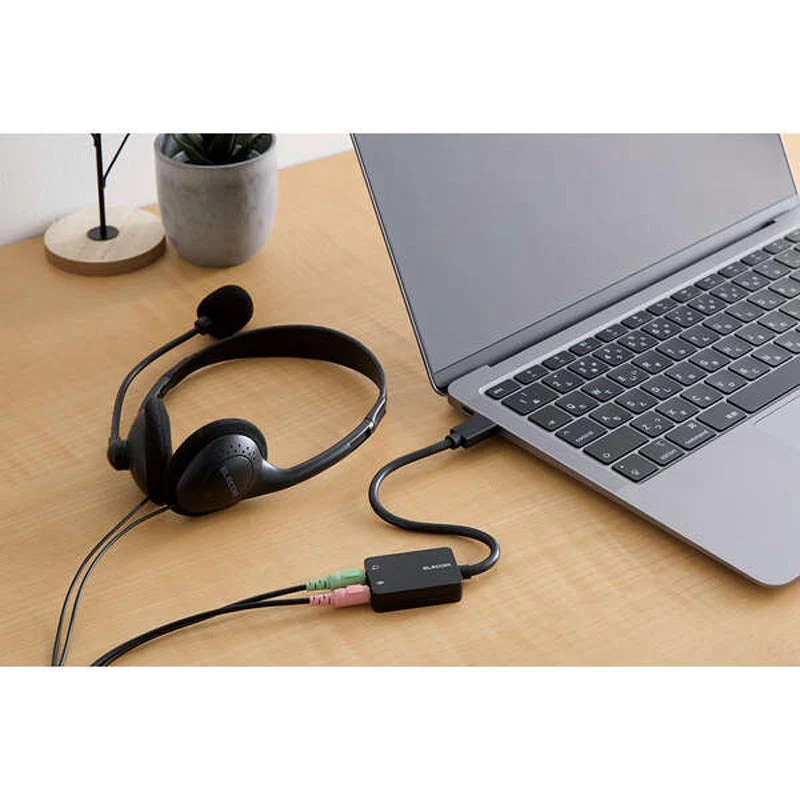 Elecom USB-CADC02BK USB C Audio Converter - Image 3