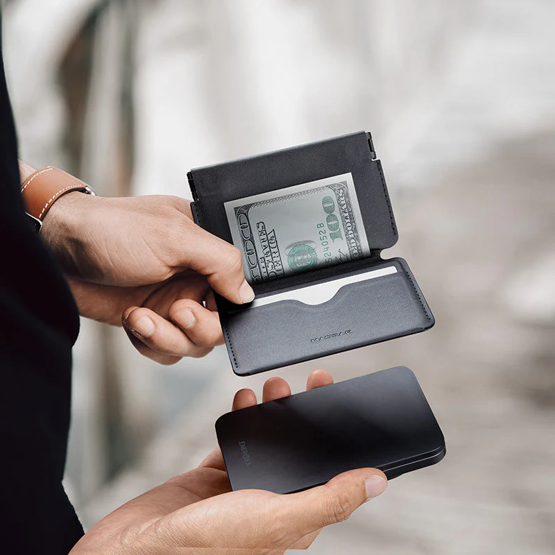 Energea Magwallet Cash 10000mAh Power Bank with Card Slot and Coin Pouch (Black) - Image 3
