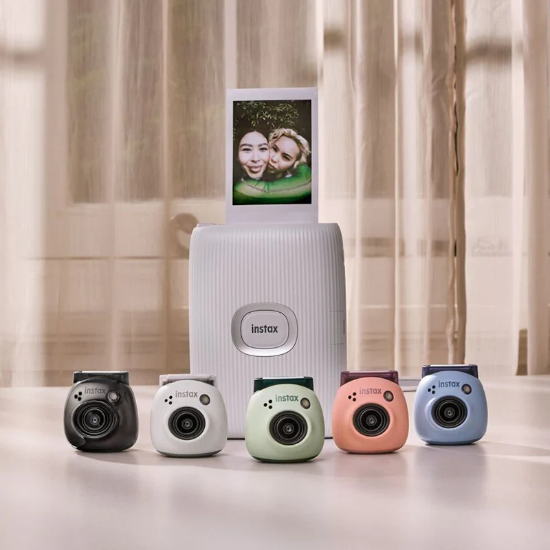 Fuji Instax Adventurer PAL Green 2 - Image 4