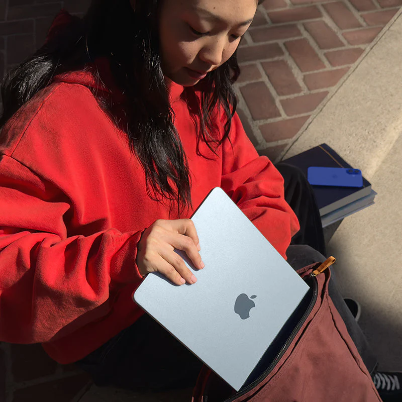 MacBook Air 13.6'' M4 10C GPU/16GB/512GB - Sky Blue [MC6U4ZP/A] - Image 10