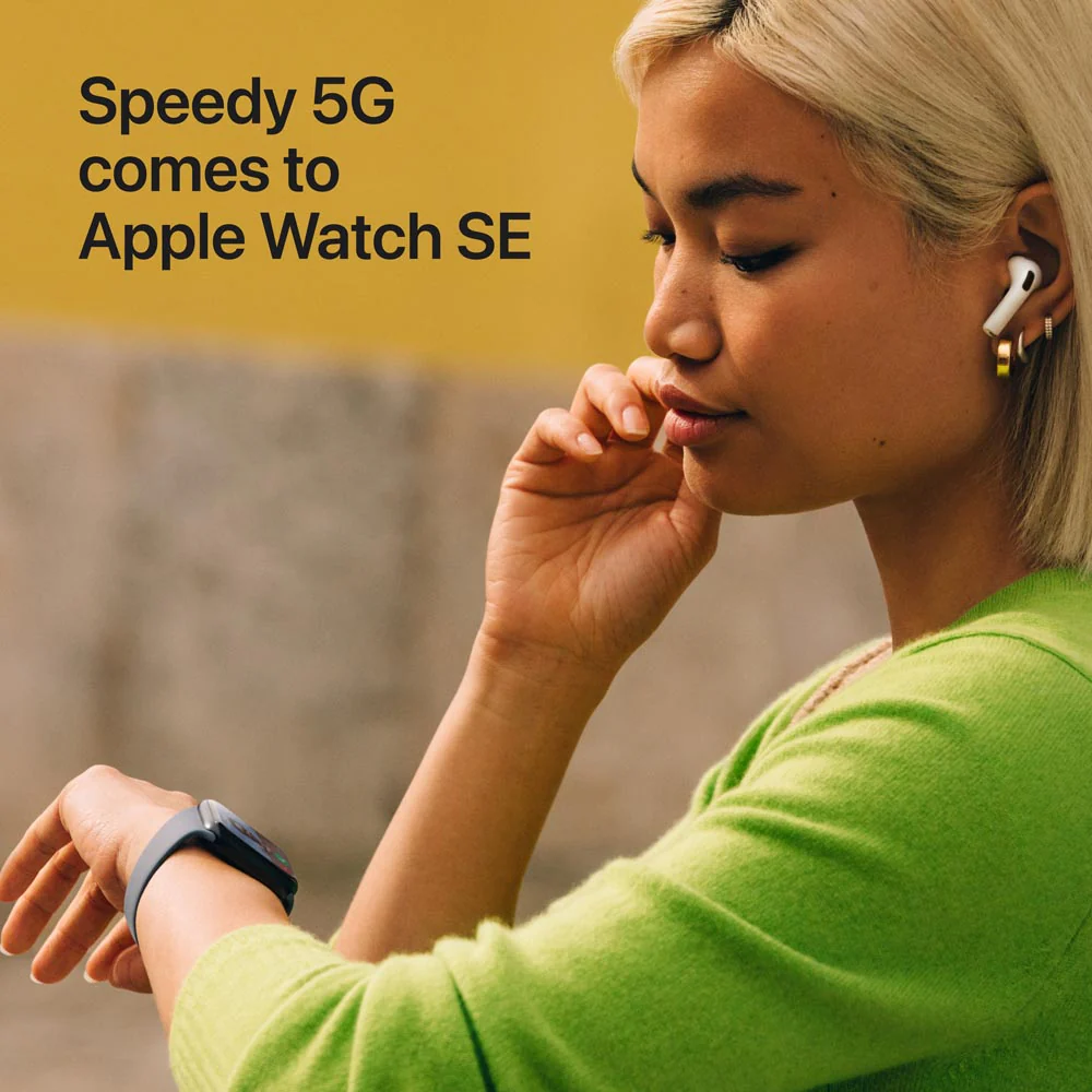 Apple Watch SE 3 GPS + Cellular 40mm Midnight Aluminium Case with Midnight Sport Band - S/M - Image 4