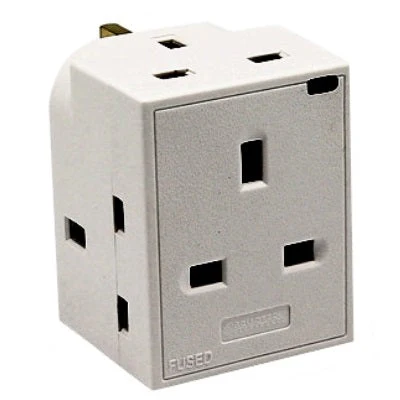Sound Tech PP-36N 3-Way Adaptor Plug - Image 2