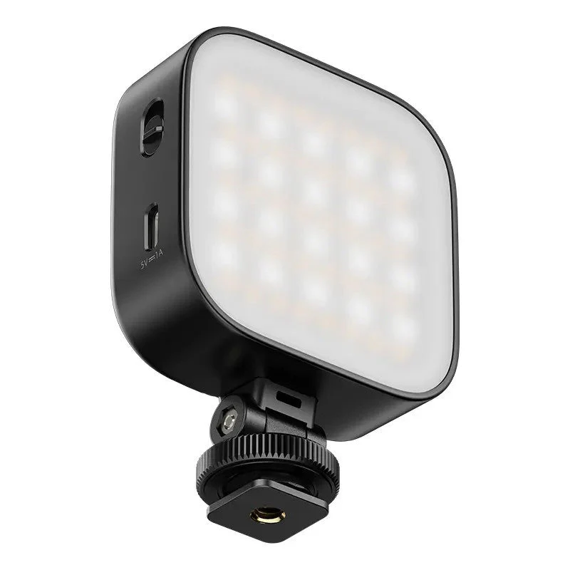 Ulanzi U60 RGB Clip-on LED Video Light - Image 4