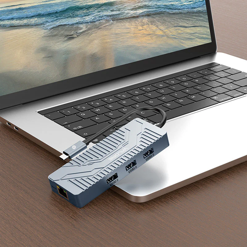 Valore 7-in-1 USB-C Hub (MH-009) - Image 2